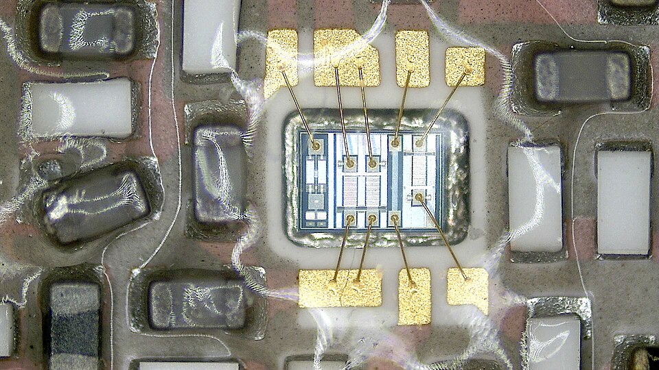 Xi Electronics Acquires C.J. Rogers Electronics